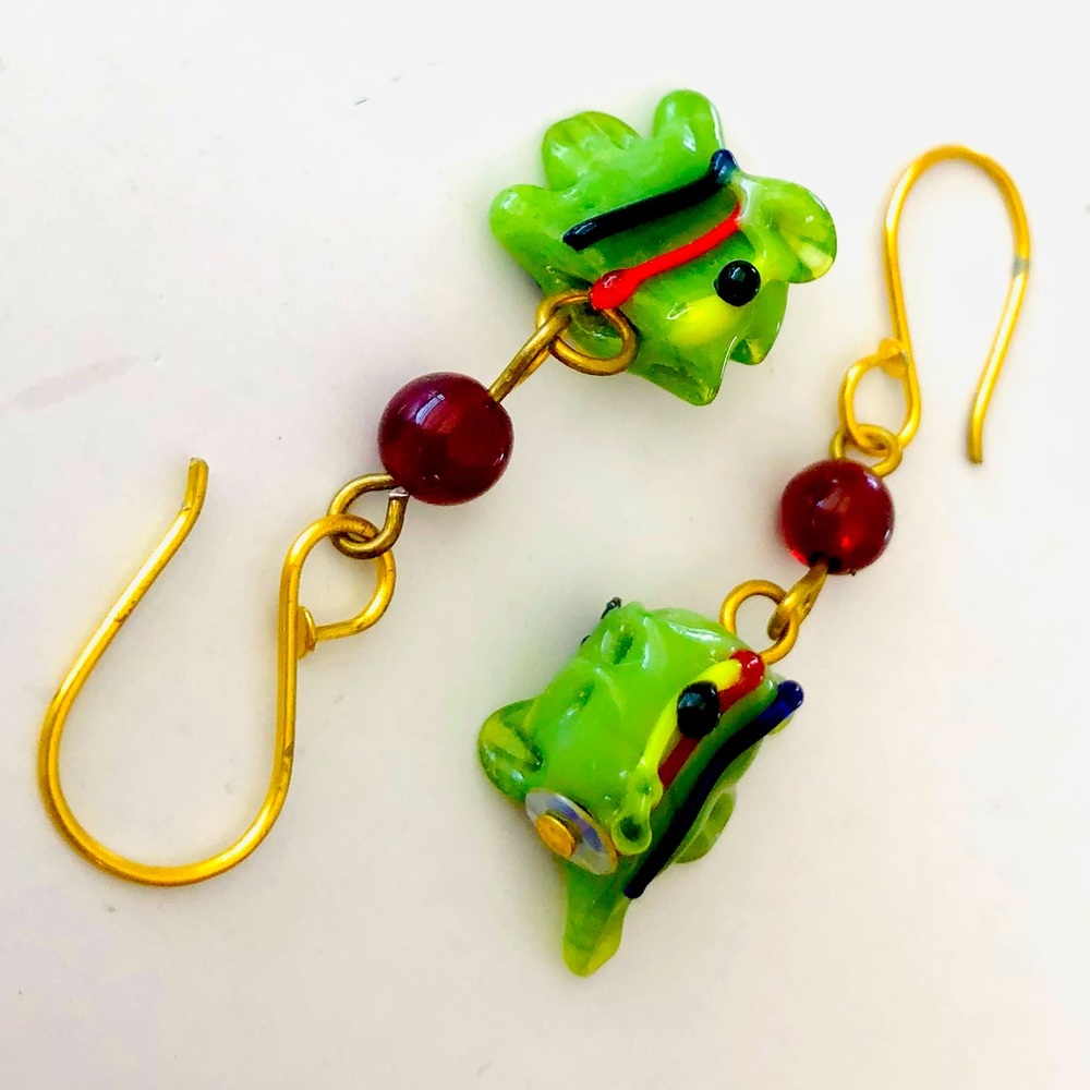 Handmade Glass Lampwork Beads - Artisan Angelfish fish on golden artisan wires